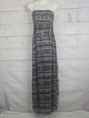 D' Closet Black & Gray Strapless Patterned Maxi Dress Sz Med